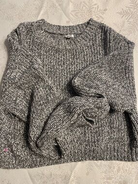 Marled Grey Crewneck Sweater - Soft Knit Pullover